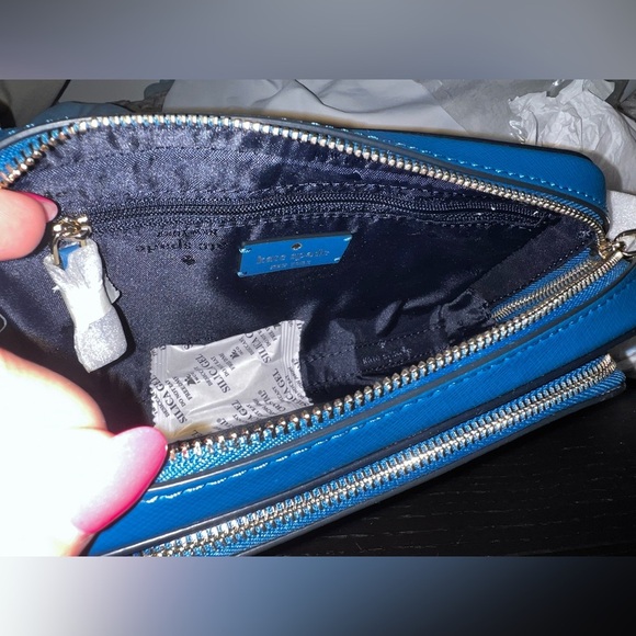 Kate Spade New York STACI DUAL ZIP Around Crossbody Purse in Sapphire - Picture 7 of 8